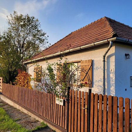 Tepke Guesthouse Garáb Dış mekan fotoğraf